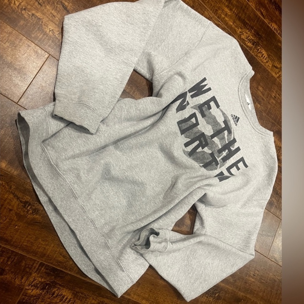 Raptors crewneck‎